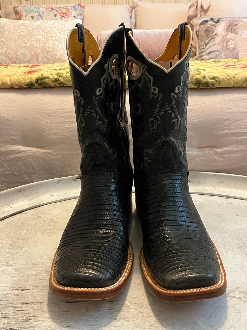 Men's Black Western Cowboy Boots - Classic Stitch Detail